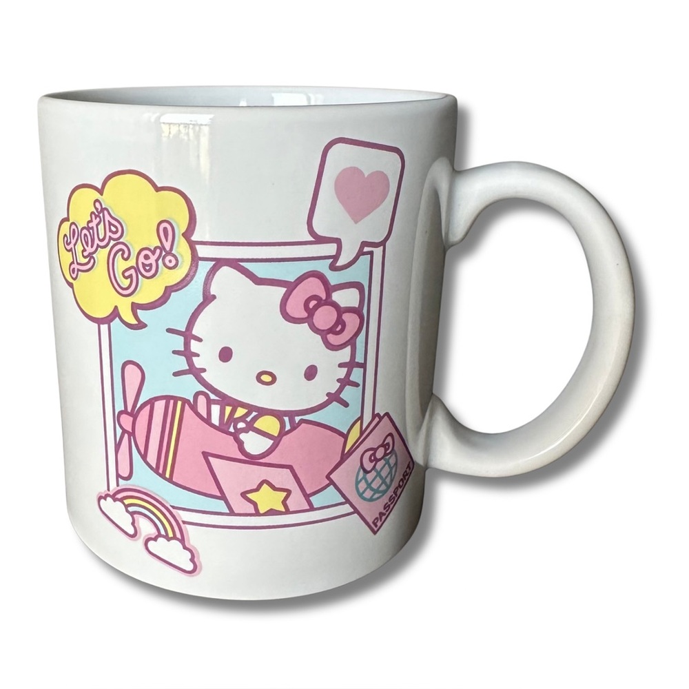 Hello Kitty let’s go pastel color mug ✈️